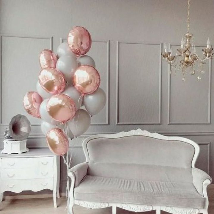 Фонтан шаров "Софт рози" в Омске