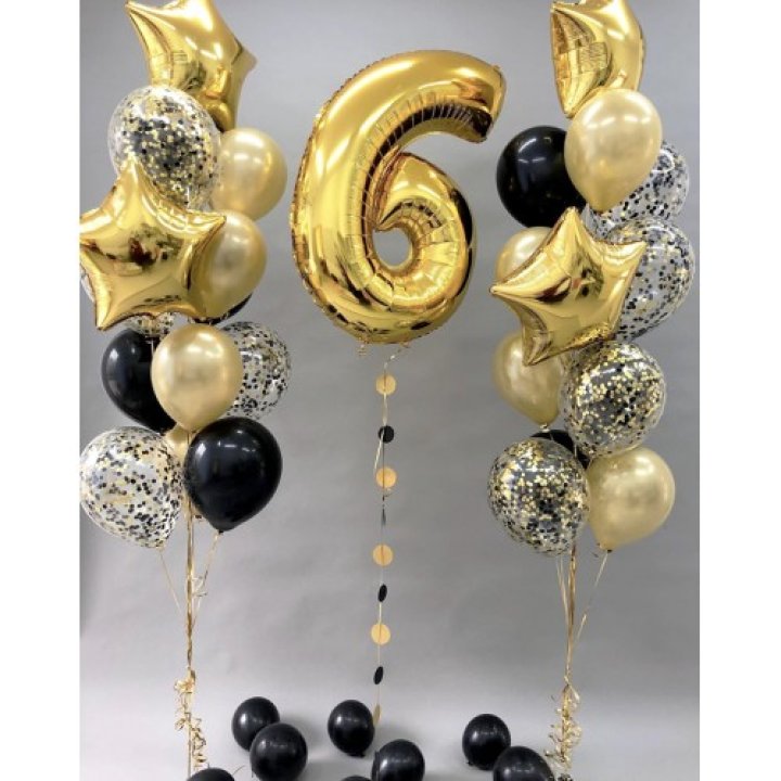 Цифра с фонтанами шаров  в Омске