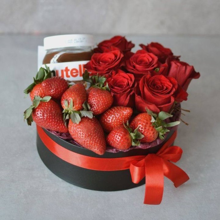 Клубничный бокс №2 в Омске