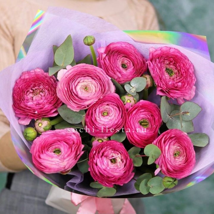 Ранункулюсы с эвкалиптом №2 в Омске