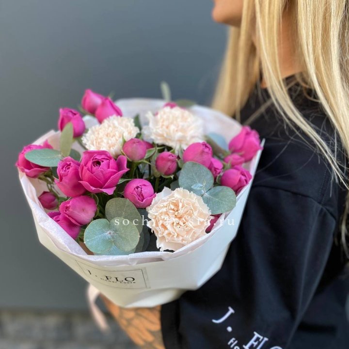 Букет с мисти бабблс №2 в Омске