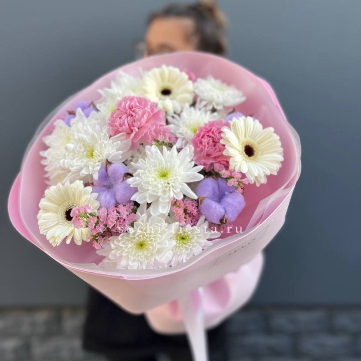 Букет цветов "Пинк спринг" в Омске