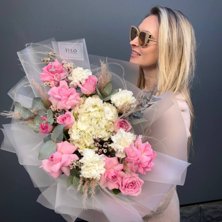 Авторский букет "Гармония" в Омске