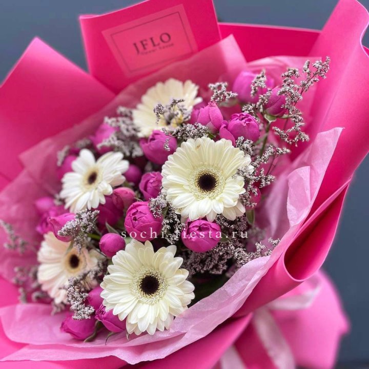 Букет гербер и мисти бабблс  в Омске