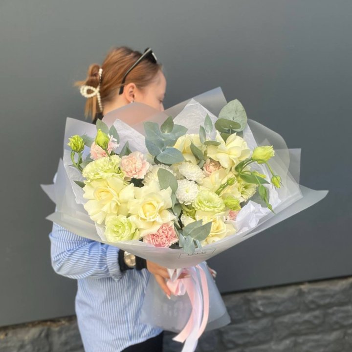  Букет  "Тонкая луна" в Омске