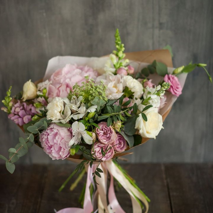 Дизайнерский букет №2 в Омске