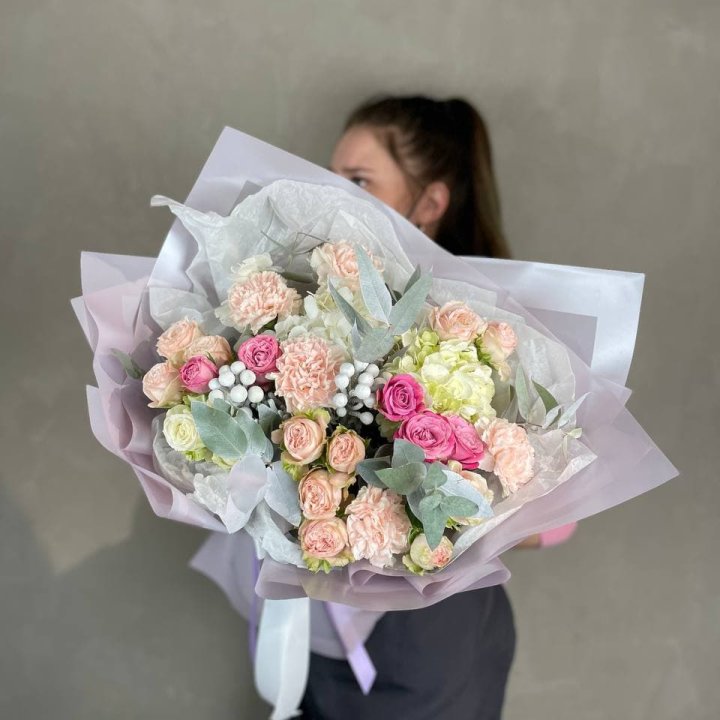 Дизайнерский букет №19 в Омске