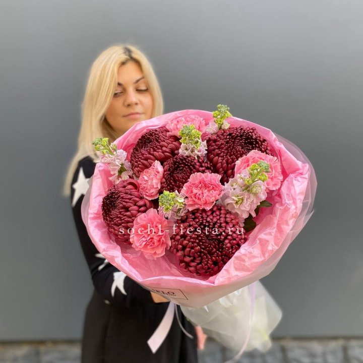 Букет "Сияющая любовь" в Омске