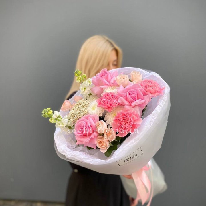 Букет "Нежный поцелуй" в Омске