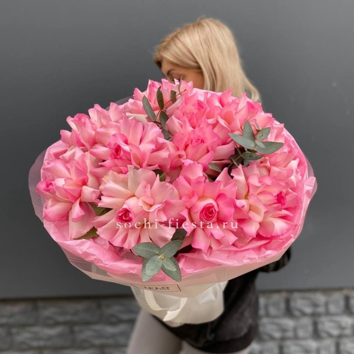 11 французских роз в Омске