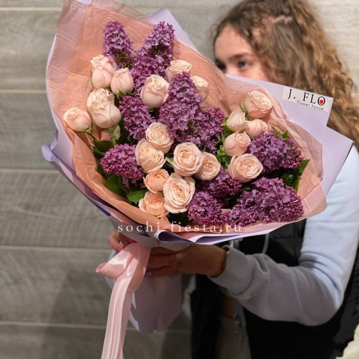 Букет "Лиловая весна" в Омске