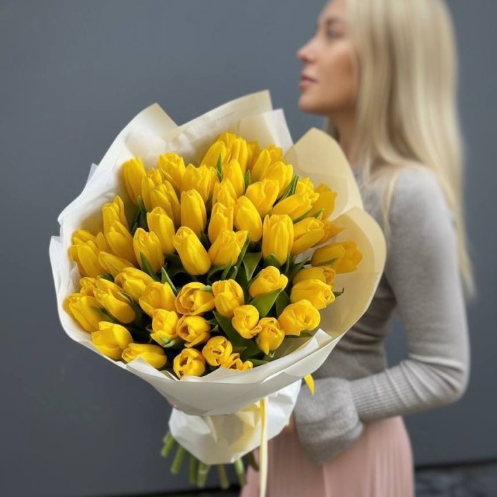 51 желтый тюльпан в Омске
