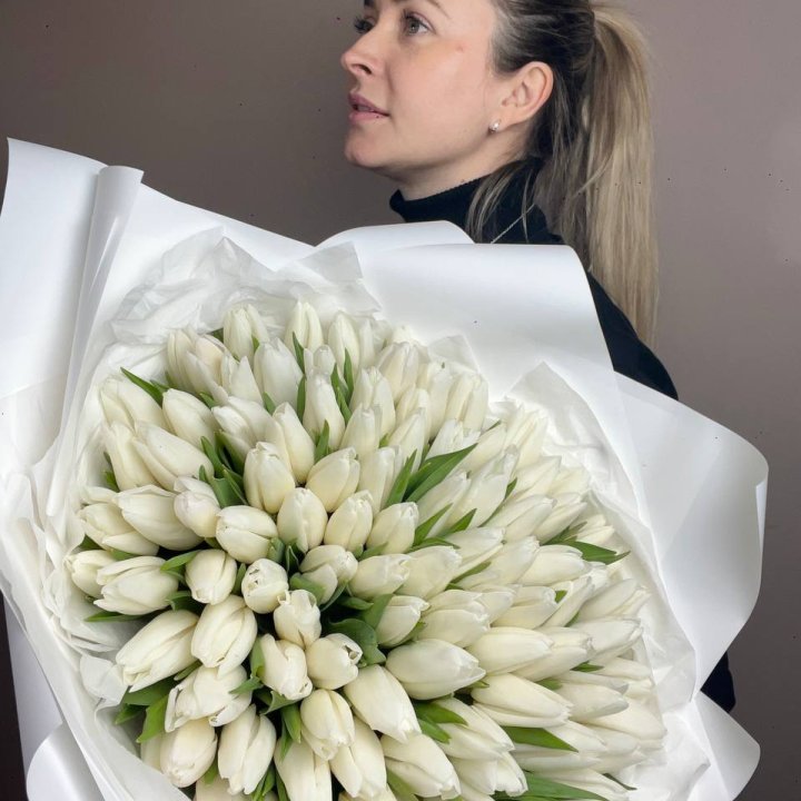 101 белый тюльпан №2 в Омске