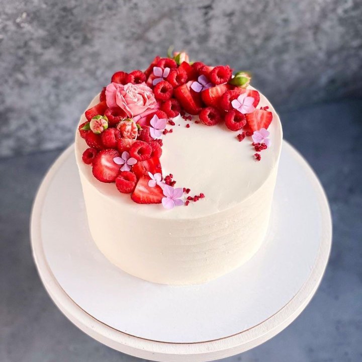 Торт "Малина" в Омске