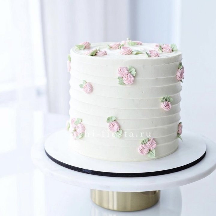 Торт "Розы в снегу" в Омске