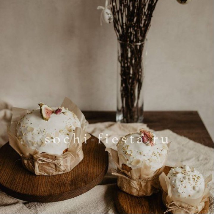 Кулич мини с изюмом в Омске