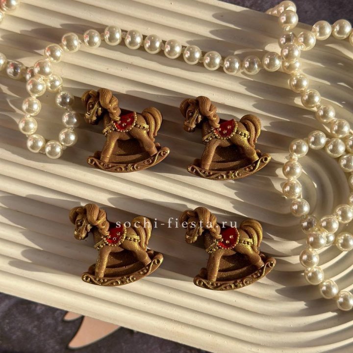 Бельгийский шоколад кони в Омске