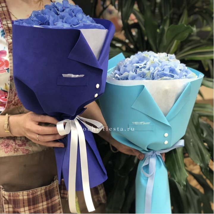 Букет с гортензией с пиджаком в Омске
