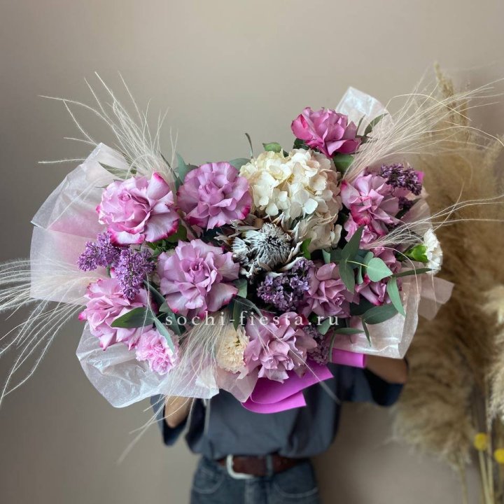 Дизайнерский букет №14 в Омске