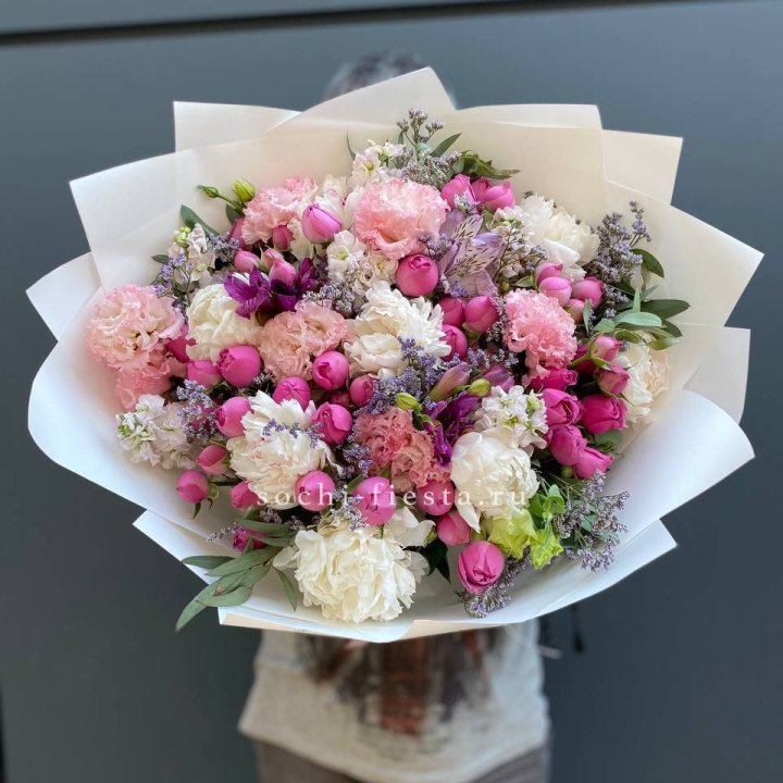 Дизайнерский букет №10 в Омске