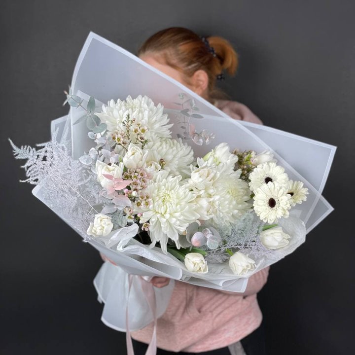 Дизайнерский букет №23 в Омске