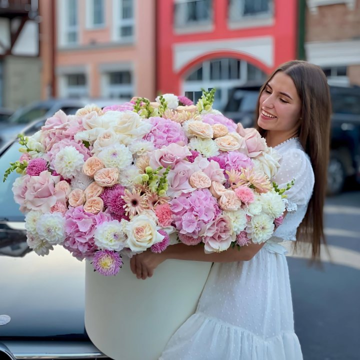 Дизайнерский цилиндр "Мелиса" в Омске