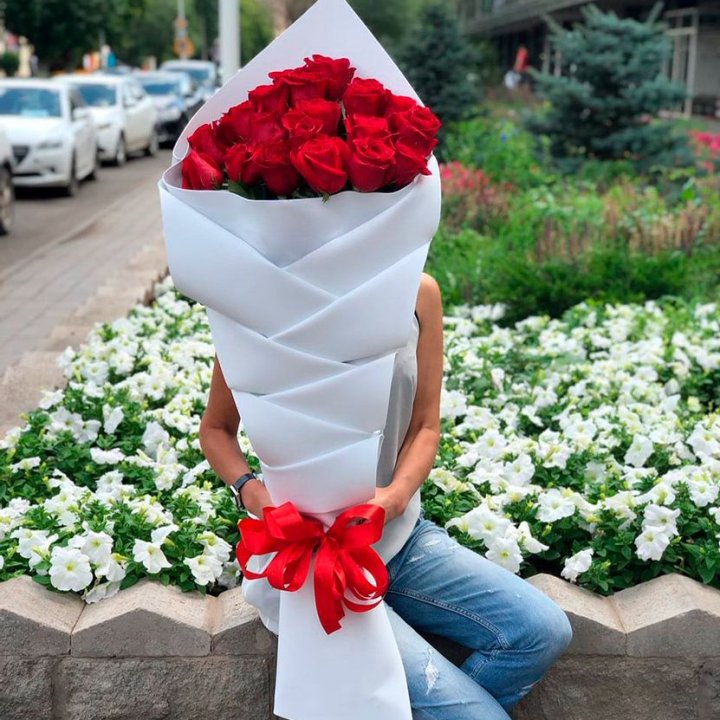 Высокие розы Кантри в Омске