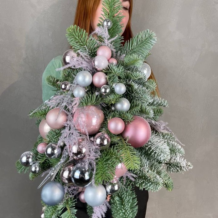 Новогодняя елочка "Розе голд" в Омске