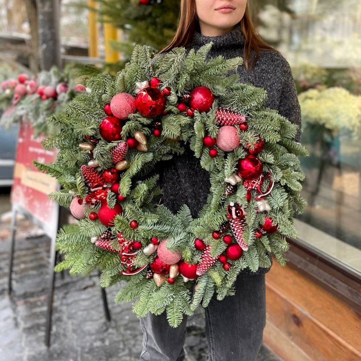 Рождественский венок  в Омске
