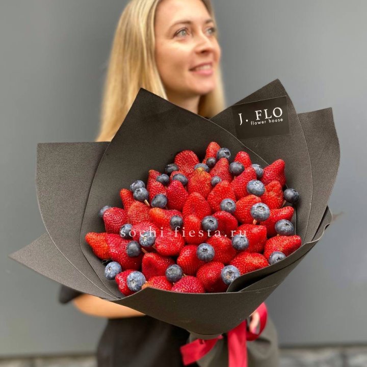 Ягодный вальс в Омске