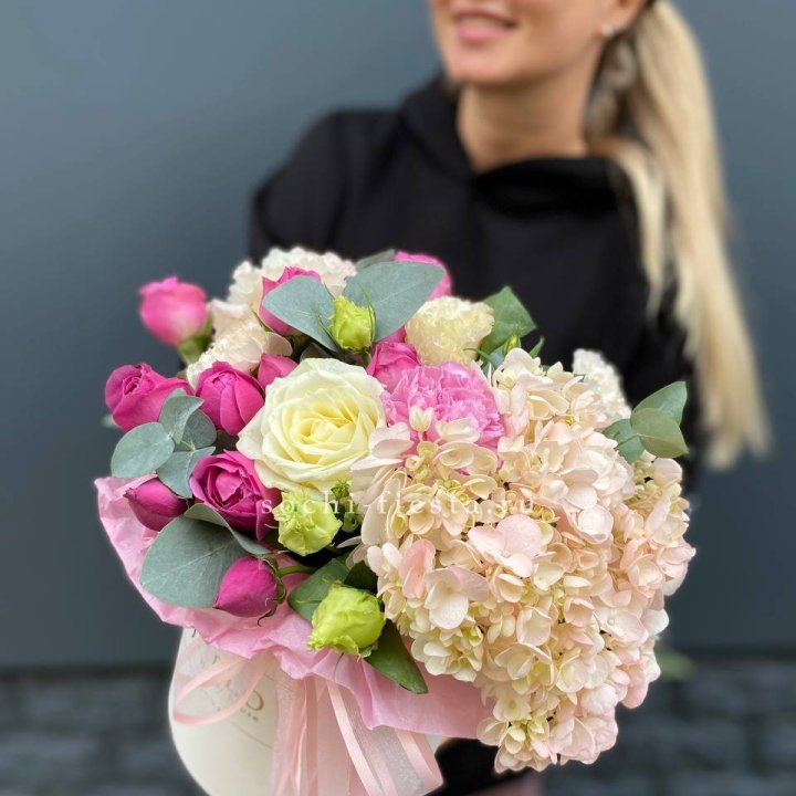 Дизайнерский цилиндр №4 в Омске