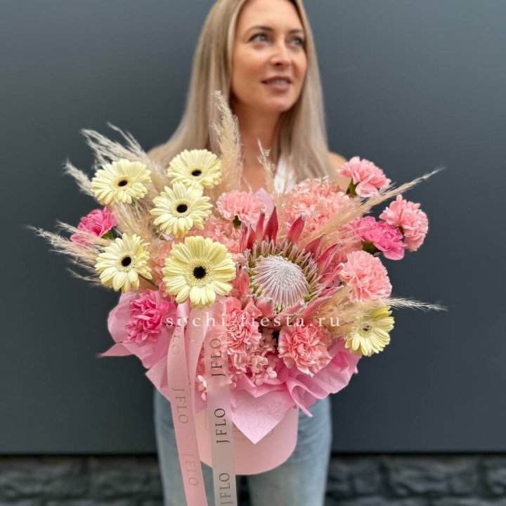 Авторский бокс "Принцесса"  в Омске