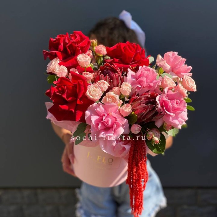 Дизайнерский цилиндр "Густо" в Омске