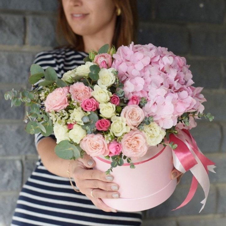 Дизайнерский цилиндр №1 в Омске