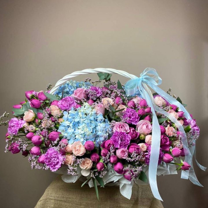 Авторская корзина "Лавандерия" в Омске