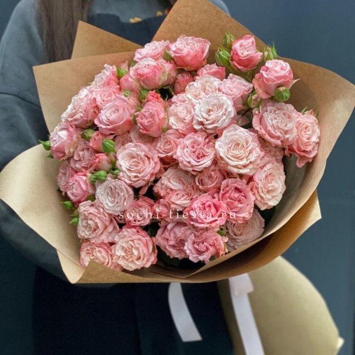 Пионовидные розы Bombastic №2 в Омске