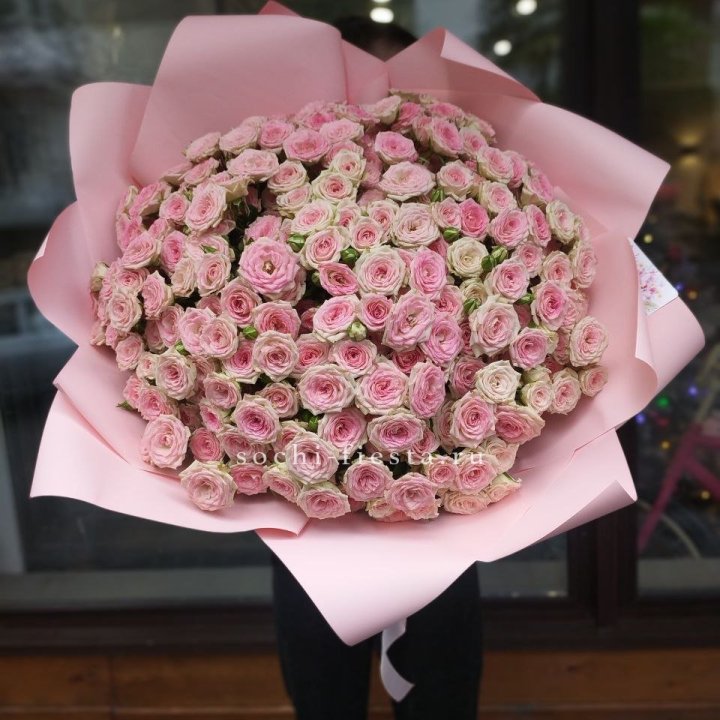 51 кустовая роза Твистер в Омске