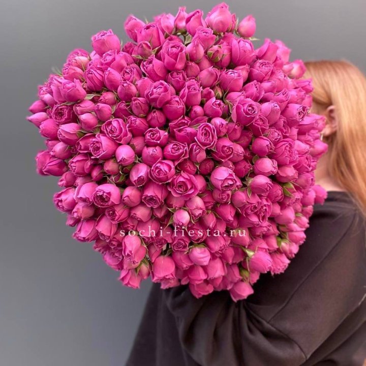 101 пионовидная Мисти Баблс в Омске