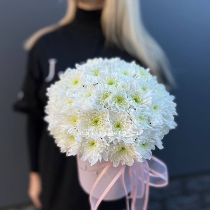 Коробка с хризантемами №1 в Омске