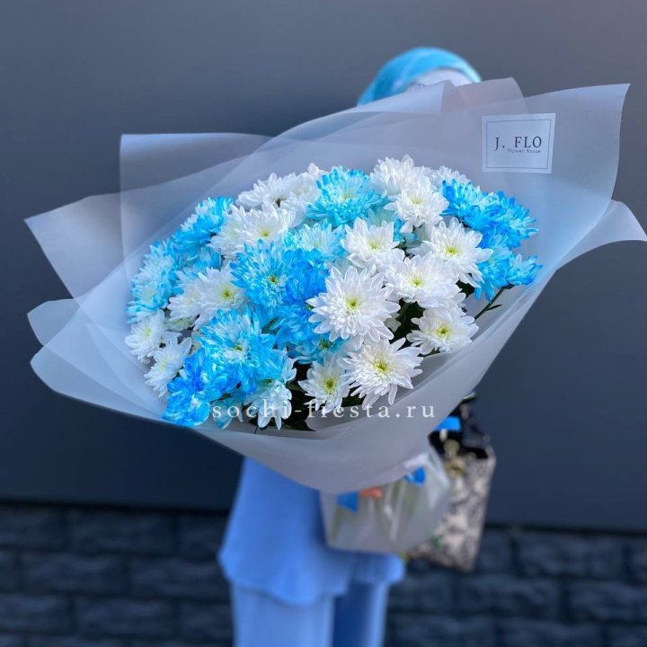 Букет хризантем "Голубая снежинка" в Омске