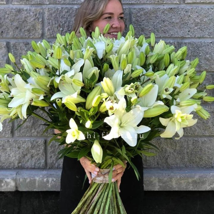 51 лилия в Омске