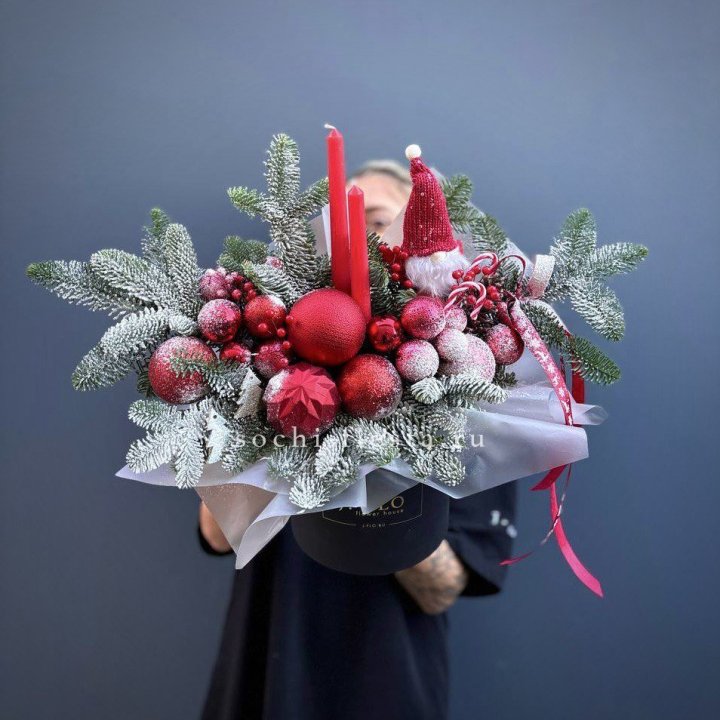 Композиция "Мери крисмас ред" в Омске