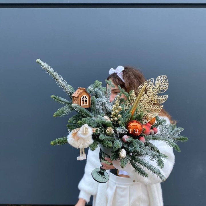 Композиция в бокале огненная  в Омске