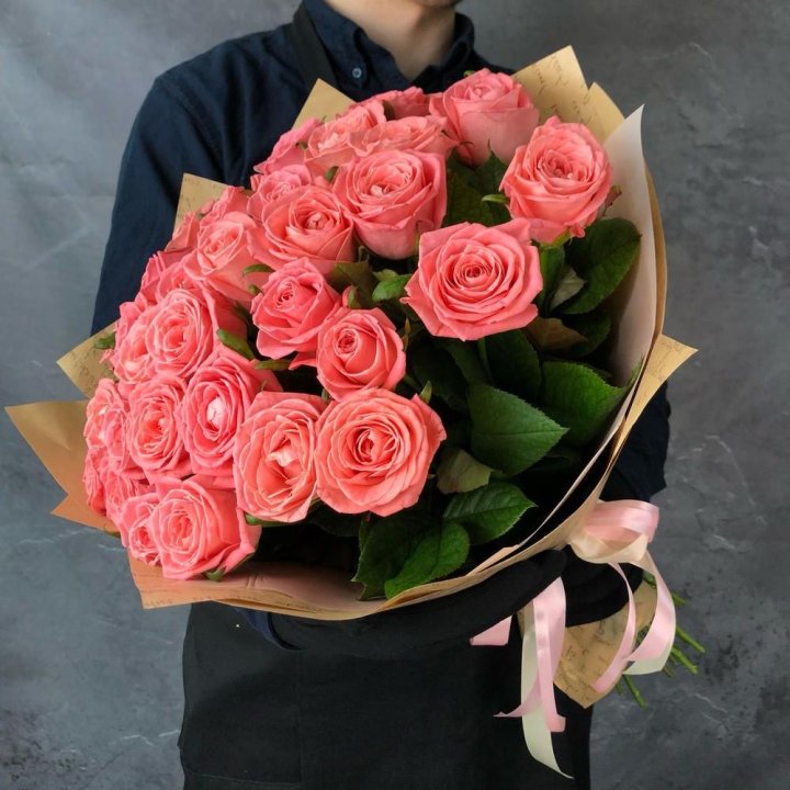 Букет роз "Карина" в Омске