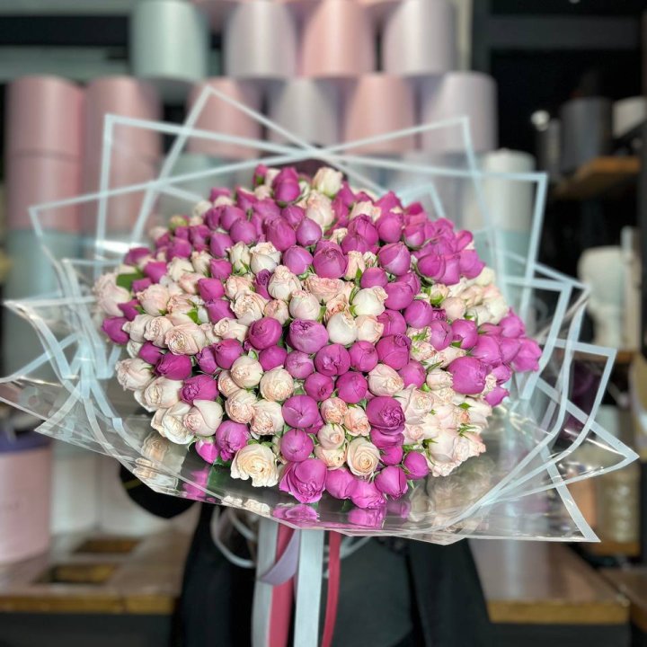 101 кустовая пионовидная роза в Омске