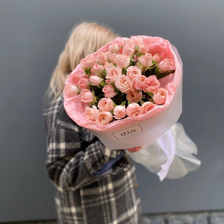 11 роз бомбастик в Омске