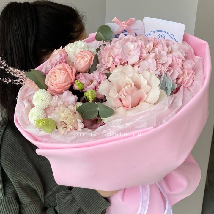 Авторский букет "Пинки" в Омске
