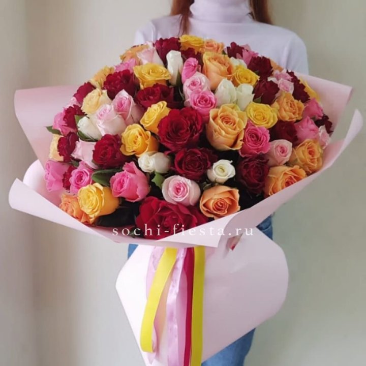 101 роза Кенийский микс "Нежность" в Омске