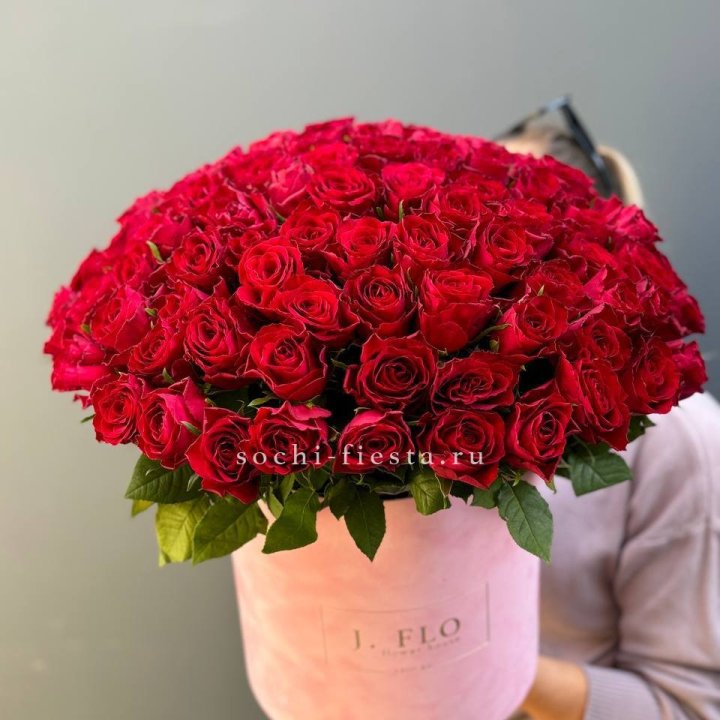101 кенийская роза в цилиндре в Омске