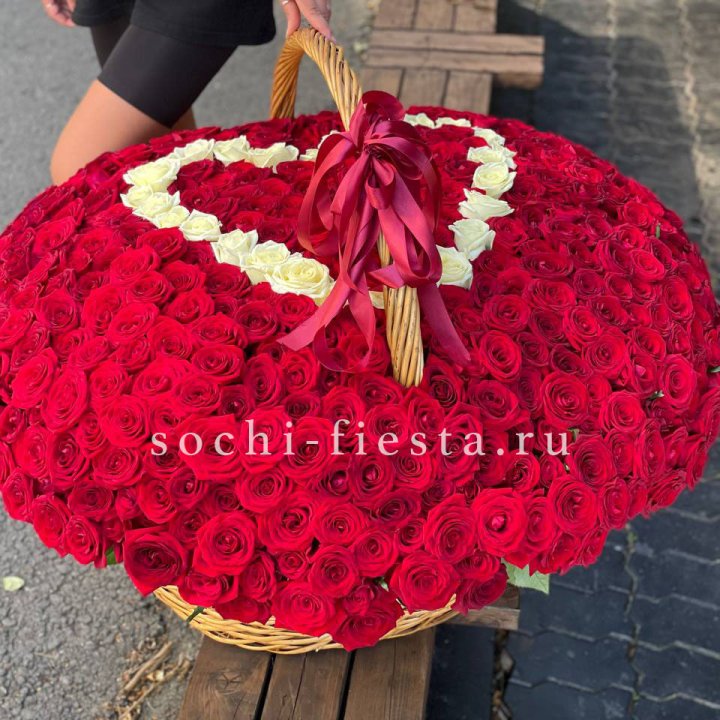 505 роз в Омске